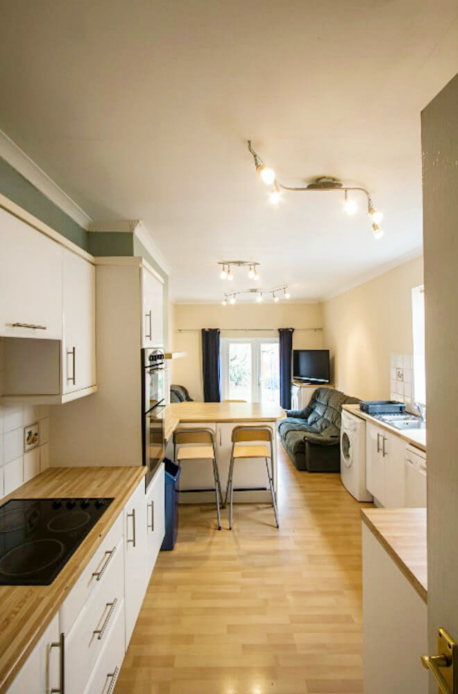 3 Stanbury Avenue